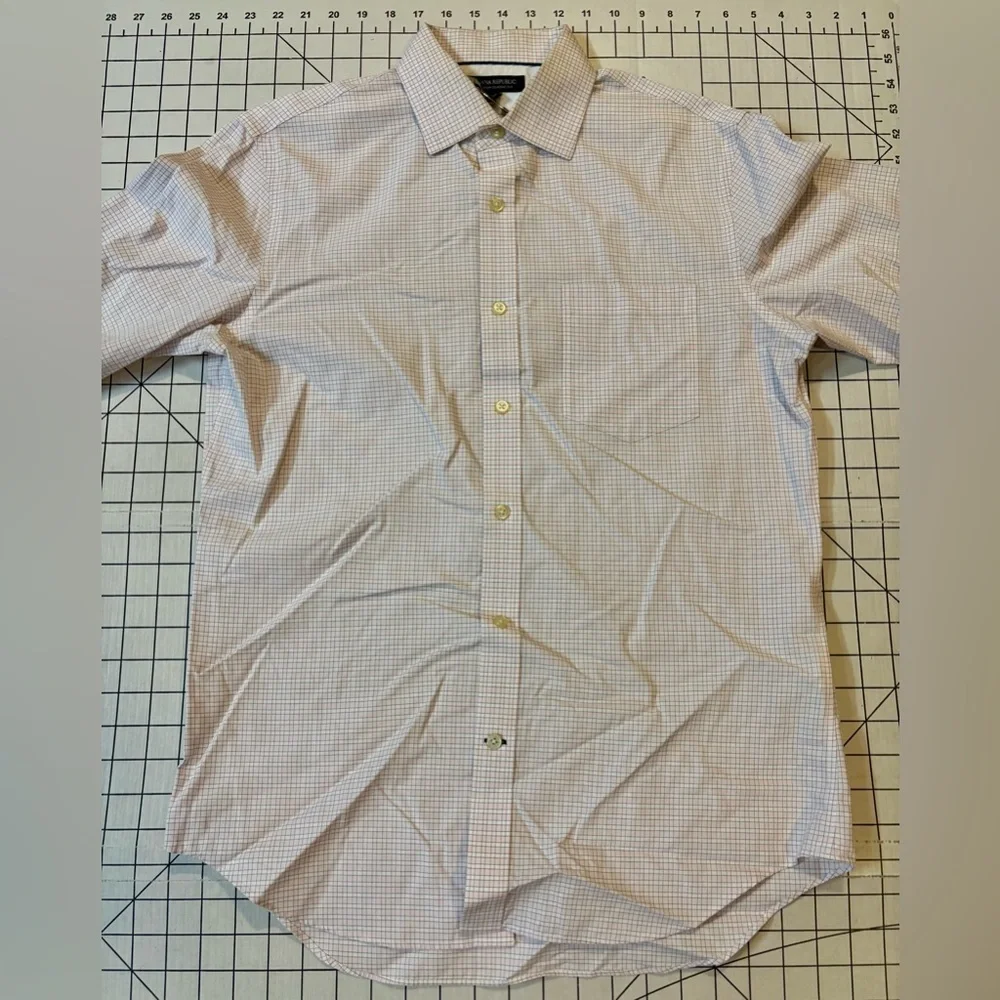 Banana Republic Men’s Size Small Pink Non Iron Classic‎ Fit Button Down Shirt